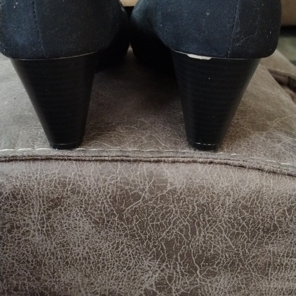 Seychelles 2.5" black wedges - Picture 6 of 7